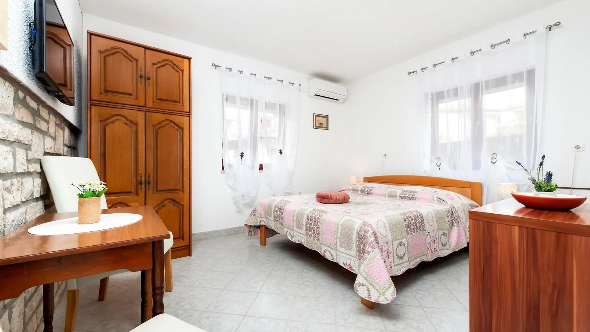 Apartments And Room Silvana Rovinj Croatia